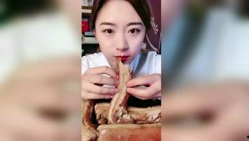 娱乐吃瓜酱中国女人,揭秘中国女性在娱乐界的“吃瓜”现象